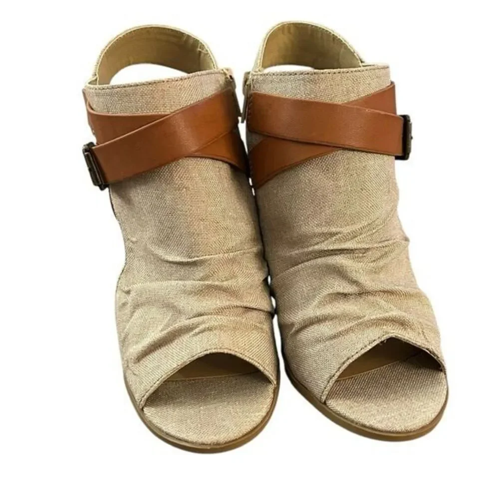 Soda Shoes Womens 7.5 Peep Toe Buckle Booties Linen Tan Stacked Heel Coastal New